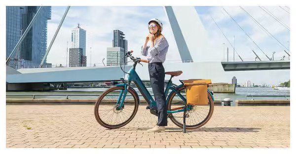 5340516 Vélo de Ville Électrique O2 Feel iSwan City Boost 6.1 Univ Shimano Altus 8V 432 Wh 28” Bleu Cobalt